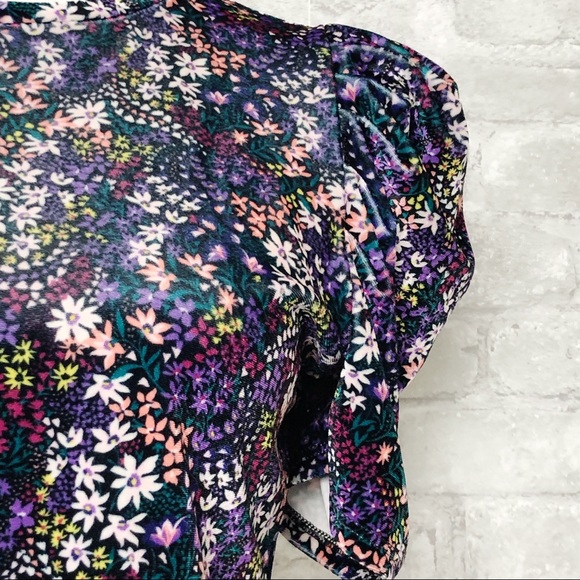 NWOT GENERATION LOVE Purple Velvet Floral Puffed Short Sleeve Blouse Size XS - Picture 7 of 12